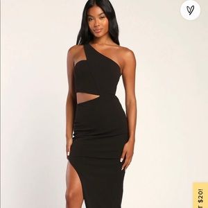 Lulu’s Do+Be Look The Part-y Black One-Shoulder Cutout Maxi Dress Black